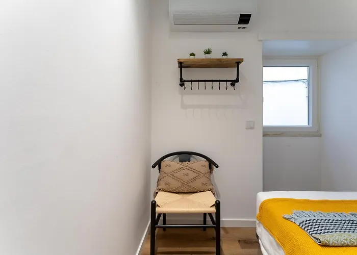 T2 Casa Da Alegria * Назаре