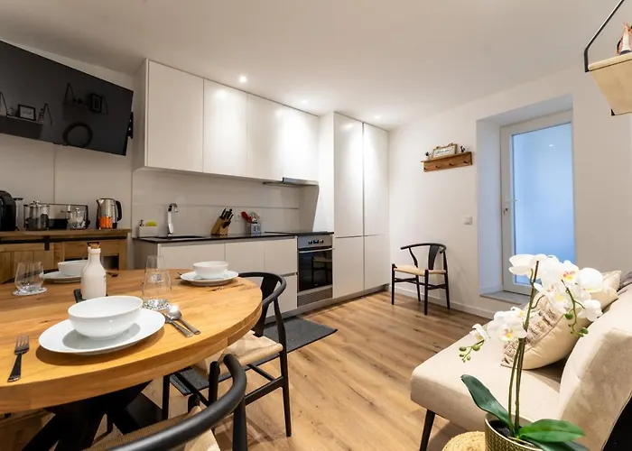 T2 Casa Da Alegria Апартаменты *