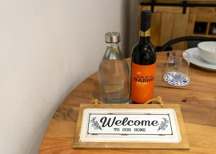 T2 Casa Da Alegria Апартаменты *